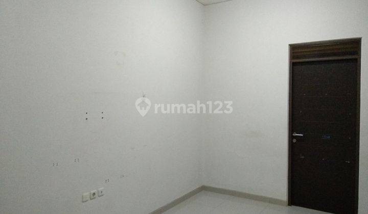 Rumah One Gate System, Keamanan 24 Jam di Grand Sharon Residence 1