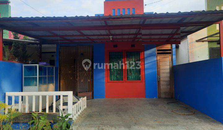 Rumah Minimalis Lokasi One Gate System di Ciwastra 1