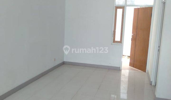 Rumah 2 Unit Free Kanopi Dan Pagar Depan di Griya Bandung Asri