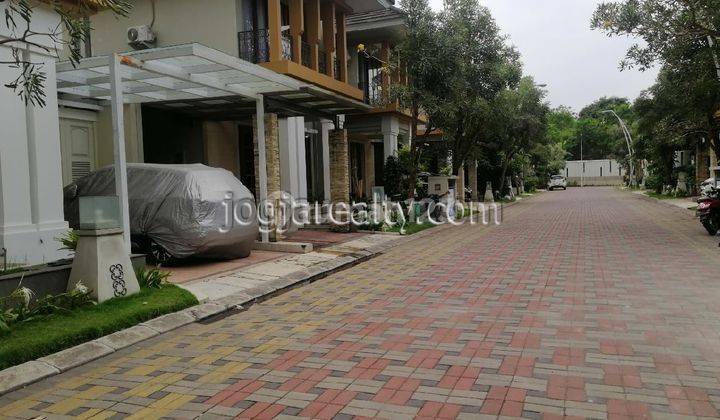 Rumah Sewa Dalam Perumahan Exclusive Vasana Depok Sleman  21