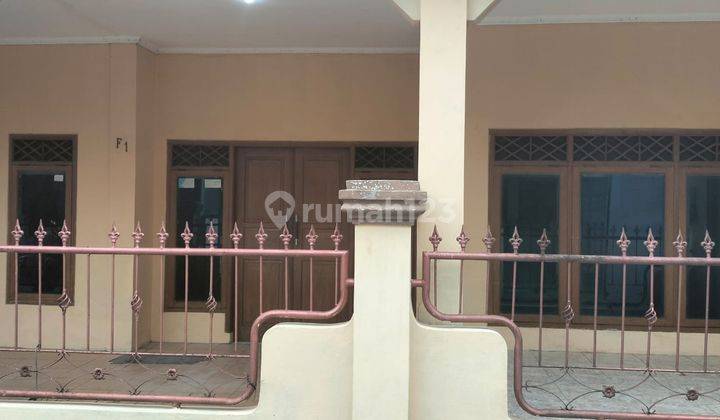 Disewa Rumah hook di bojongsari di Bojongsoang asri Sudah Renovasi SHM 2 kamar tidur kondisi sudah renov..ingin segera di sewakan  silahkan hubungi kami 5
