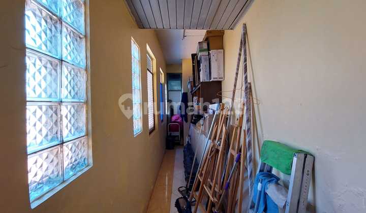 Ruang Untuk Office Lantai 3 Di Sunset Road 2