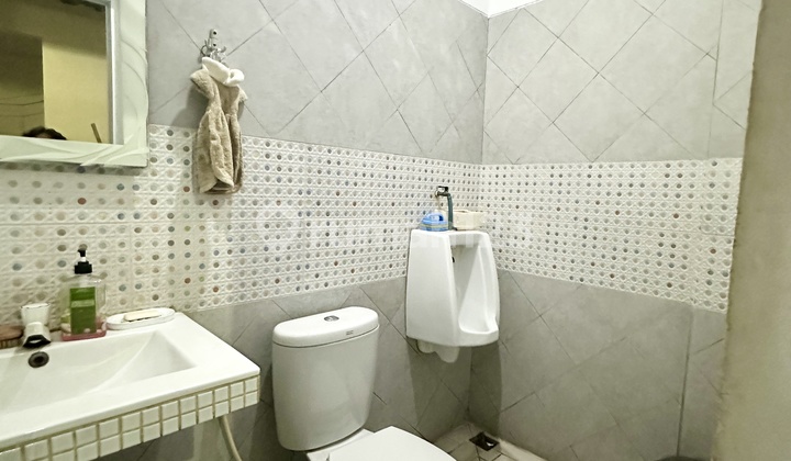 Nice Minimalist Boarding House For Sale In Kelapa Gading 2