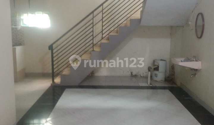 For Quick Sale: Ready-to-Occupy House in Condet, Contact 08568232323 2