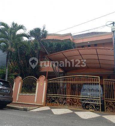 Rumah di pondok kelapa jakarta timur bagus kokoh strategis nyaman andr 1