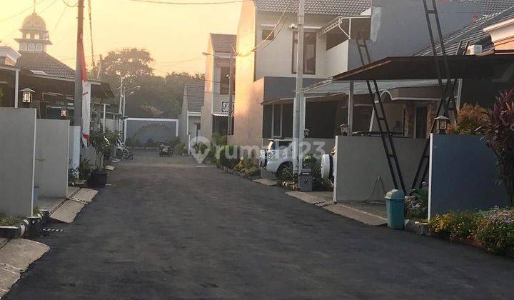 Rumah di jatisampurna bekasi kota  ready free biaya2 strategis inuy 2