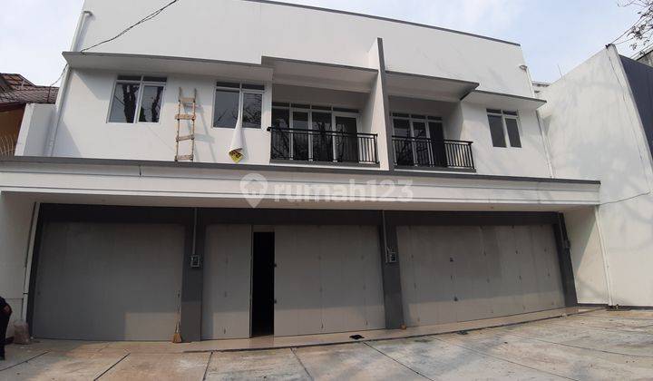 Disewakan Ruko dan Gudang  Baru Area Strategis Pusat Perniagaan Jalan Naripan Bandung 1
