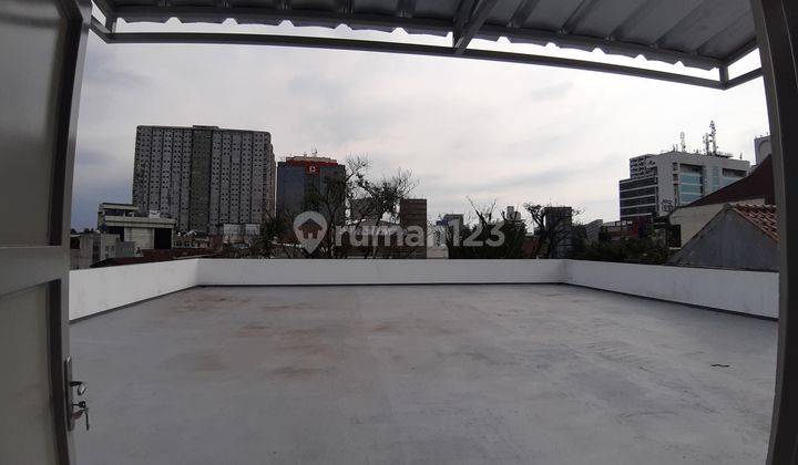 Disewakan Ruko dan Gudang  Baru Area Strategis Pusat Perniagaan Jalan Naripan Bandung 5