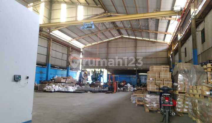 Gudang Siap Pakai Dengan Luas 11000m2 di Kalideres Jakarta Barat