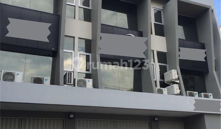 Dijual Cepat Ruko 3 Gandeng Luas 358m2 14,35x25 di Kemanggisan Jakarta Barat 