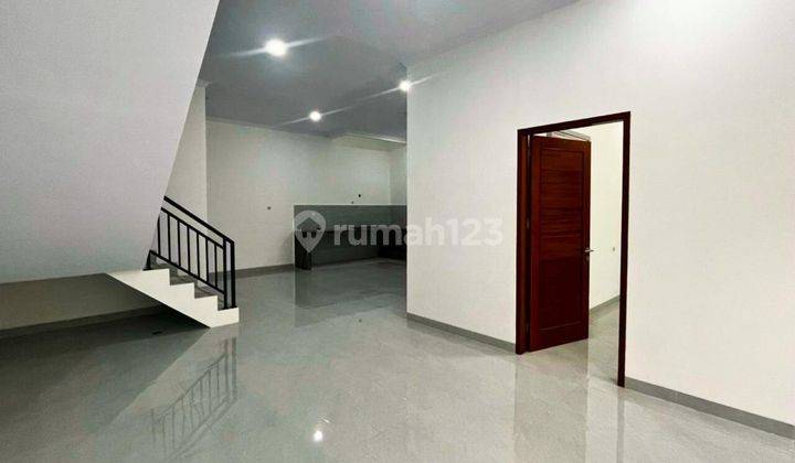 Rumah 2lt 8x15 120m 3+1kt di Muara Karang Mk Pluit Jakarta Utara 1