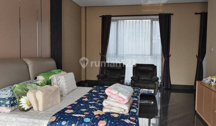 Turun Harga Rumah 3,5lt 8+2KT 450m2 Pik Pantai Indah Kapuk 1