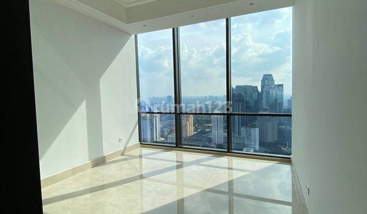 Regent Residences Mangkuluhur City 3BR Mid Floor Luxury Apartment 2