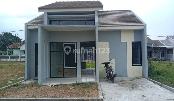 Rumah Komersil Nol Jalan Provinsi di Bareng Jombang 2