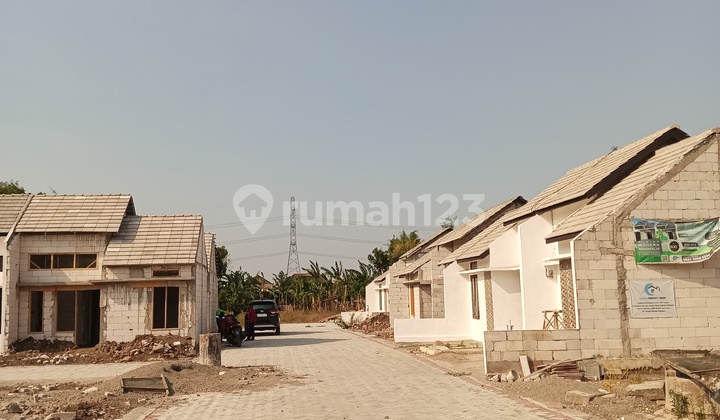 Affordable Installment House Location Near Madiun
