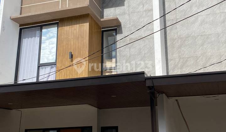 Rumah didekat MRT TOL & cinere bellavue Mall jakarta selatan Hanya 1 M an Rumah didekat MRT TOL & cinere bellavue Mall jakarta selatan Hanya 1 M an