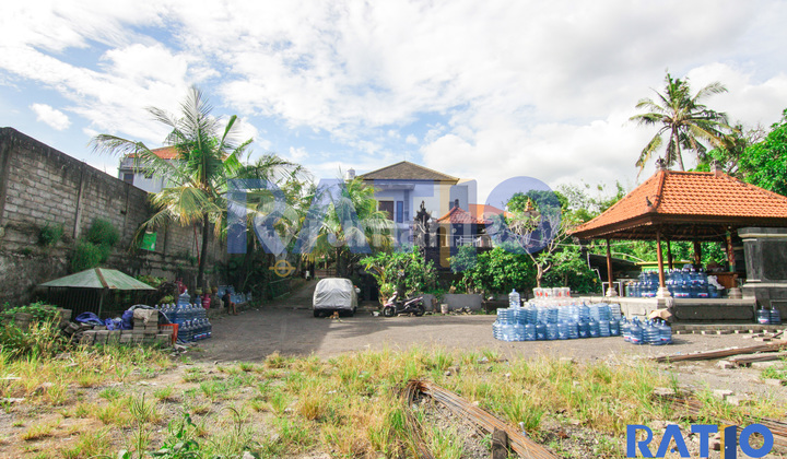 Dijual Ruko Plus Tanah Belakang Di Batubulan 10