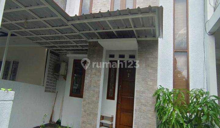 Rumah Asri Dalam Cluster Nyaman Bintaro Sektor 9 1