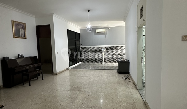 Rumah Dijual Haji Nawi Buntu di Jl. Haji Nawi Buntu No. 2, Gandaria Utara, Kebayoran Baru, Kota Jakarta Selatan, DKI Jakarta, Indonesia, 12140, Gandaria 2