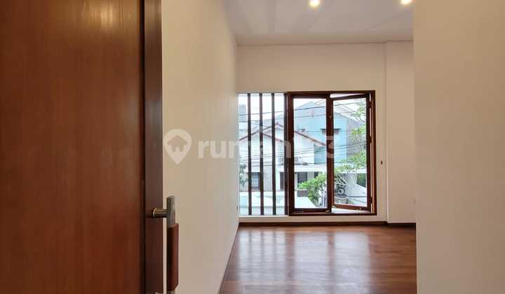 Rumah Bagus Siap Huni Bintaro Sektor 9