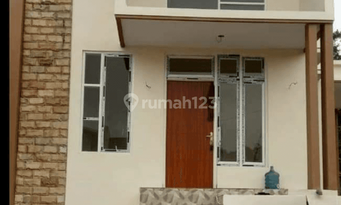 Rumah Villa Belakang Gor ken arok kota madya Malang  5