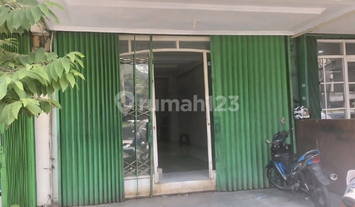 For Rent 2-story shop house on Hibrida Raya