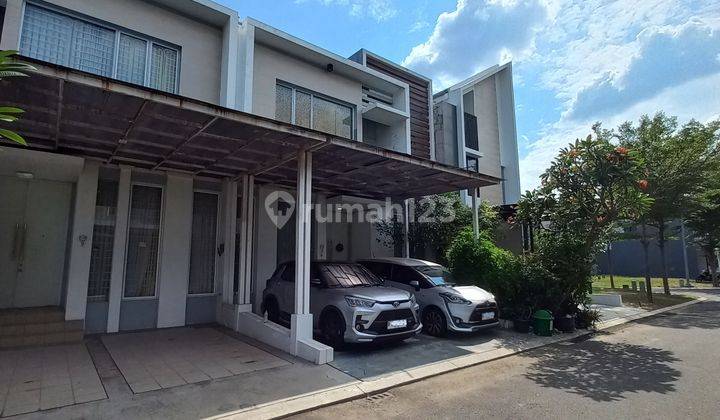 Rumah 2 Lantai Bagus Semi Furnished di Jakarta Garden City 2