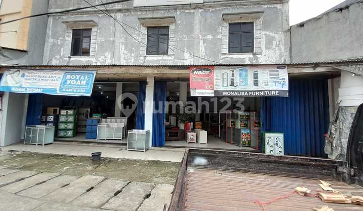 For Rent 2-Story Commercial House in Cikarang For Rent 2-Story Commercial House in Cikarang