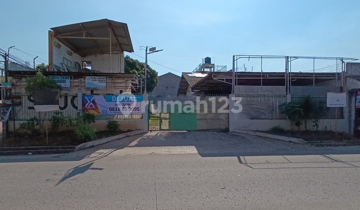 Gudang Komersil, Strategis di Jalan Raya Pakujaya, Serpong