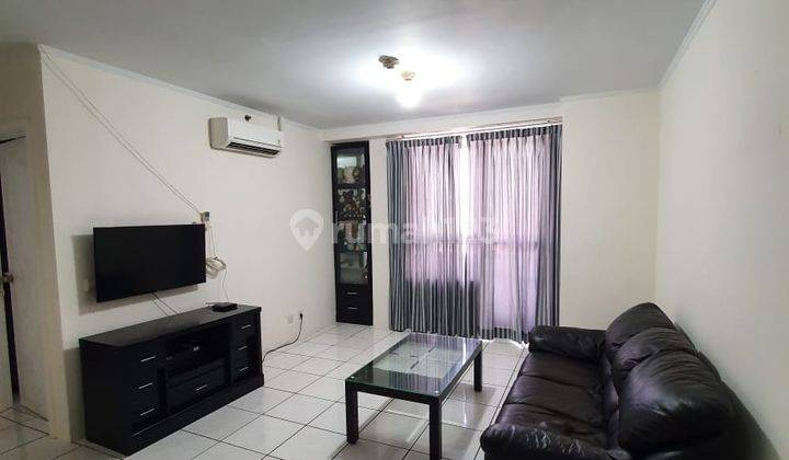 Apartement Paladian Park 2 BR Semi Furnished Bagus 1