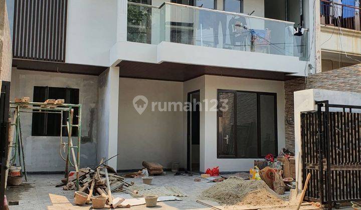 Rumah 2 Lantai Gading Griya Lestari Bagus Siap Huni 1