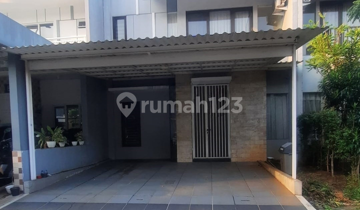 Rumah Premier Riviera Jakarta Timur Bagus Siap Huni