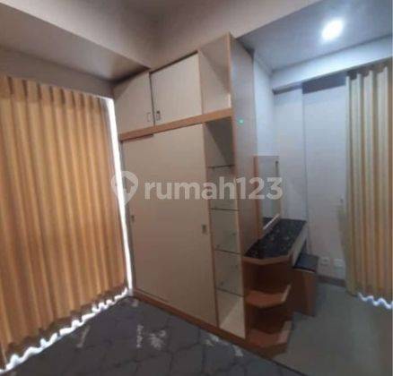 Apartemen Menara Jakarta 2 BR Furnished Bagus 2