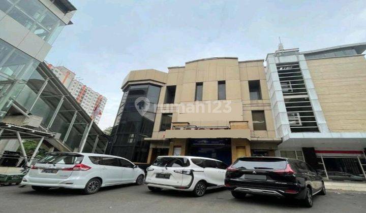 Ruko di Jl. Kelapa Gading, Jakarta Utara 3 Lantai Lokasi Strategis 1