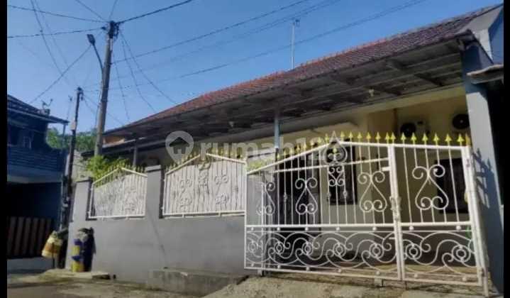 1.5-STORY HOUSE IN PERUM TAMAN YASMIN III, BOGOR 2