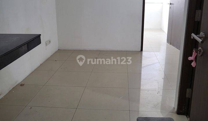 Disewakan Apartement Pasar Baru Mansion 2 BR Unfurnished 1