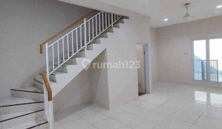 Rumah 2 Lantai Bagus SHM di Gading Griya Residence, Jakarta Utara 2