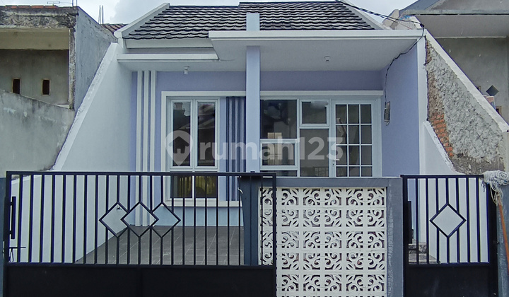 Dijual Rumah Modern Minimalis Full Renovasi di Taman Cendrawasih - Babelan - Bekasi Dijual Rumah Modern Minimalis Full Renovasi di Taman Cendrawasih - Babelan - Bekasi