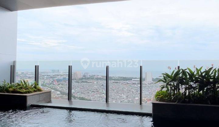 Apartement Menara Jakarta 3 BR Unfurnished Bagus 1