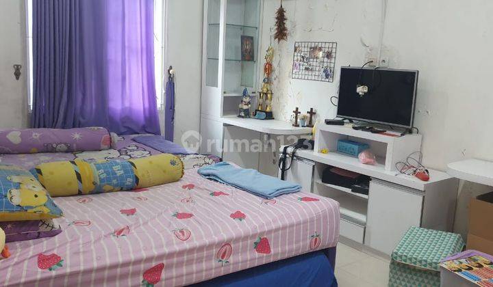 Rumah Bagus Semi Furnished SHM di Jl. Puri Intan, Jakarta Utara 1