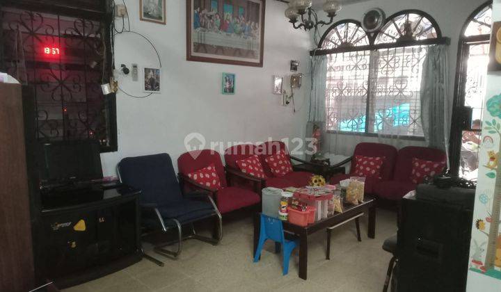 Rumah Bagus Semi Furnished SHM di Sunter Indah, Jakarta Utara 1