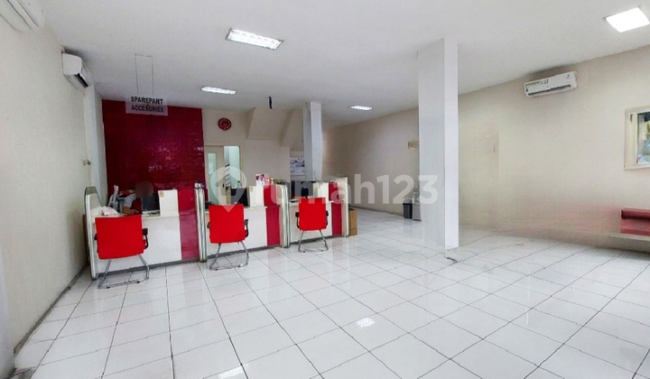 DISEWAKAN Ruko Gandeng Lokasi Strategis di Cideng, Jakarta Pusat.