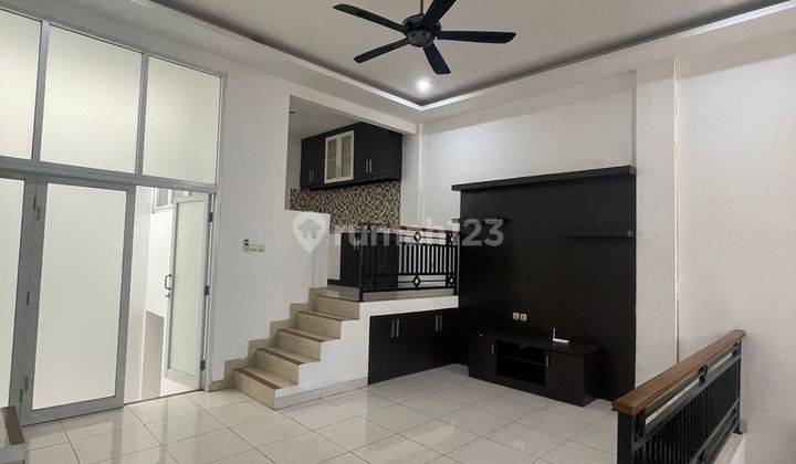 Rumah 2 Lantai di Jl. Pulo Asem, Jakarta Timur 1