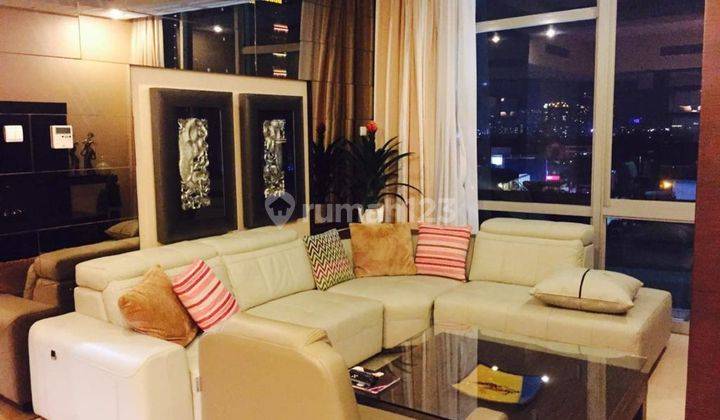 Apartement The Summit 3+1 BR Furnished Bagus 1