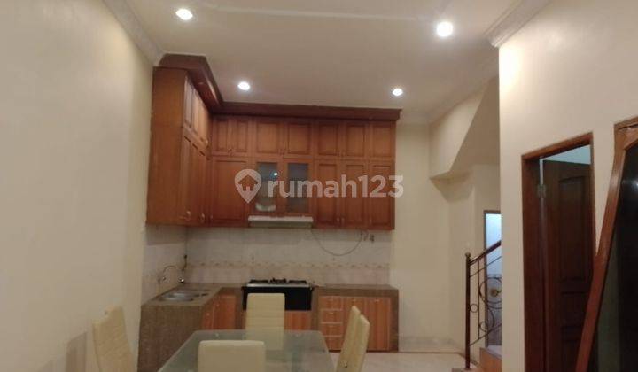 Rumah Bagus Danau Indah Sunter Semi Furnished 1