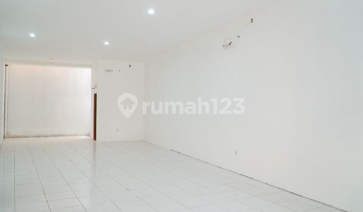 For Sale: 2-Door Shop House - West Jakarta 2