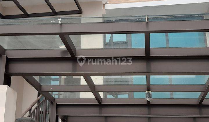 Rumah idaman keluarga muda di Pondok Indah Jakarta Selatan 12