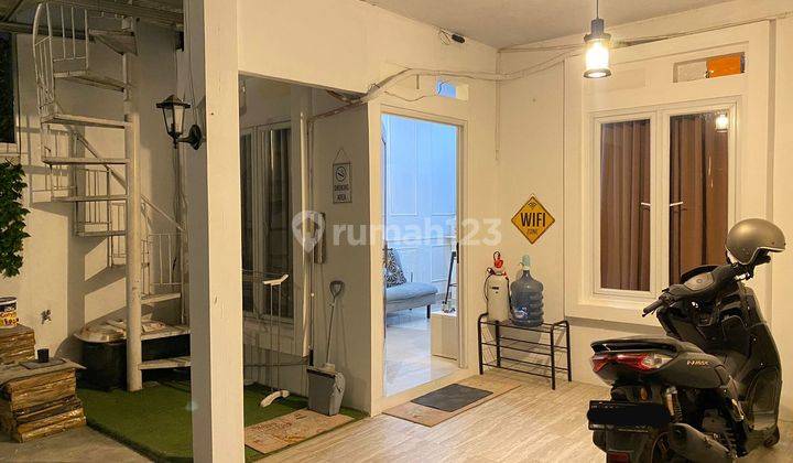 Rumah Pojokan Full Furnished Tinggal Bawa Koper Ciracas 2