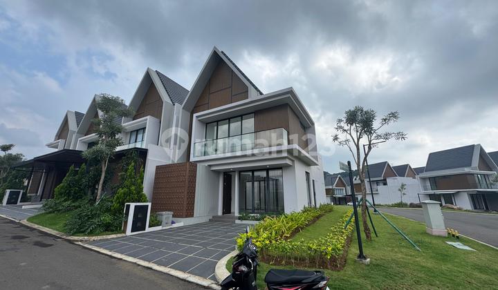 Dijual Rumah 2 Lantai Siap Huni Bebas Banjir di Summarecon Bogor View Pegunungan!