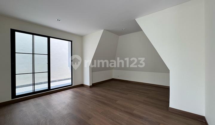 For Sale Alderwood House in Summarecon Bogor 3 Floors With Attic Room For Sale Alderwood House in Summarecon Bogor 3 Floors With Attic Room